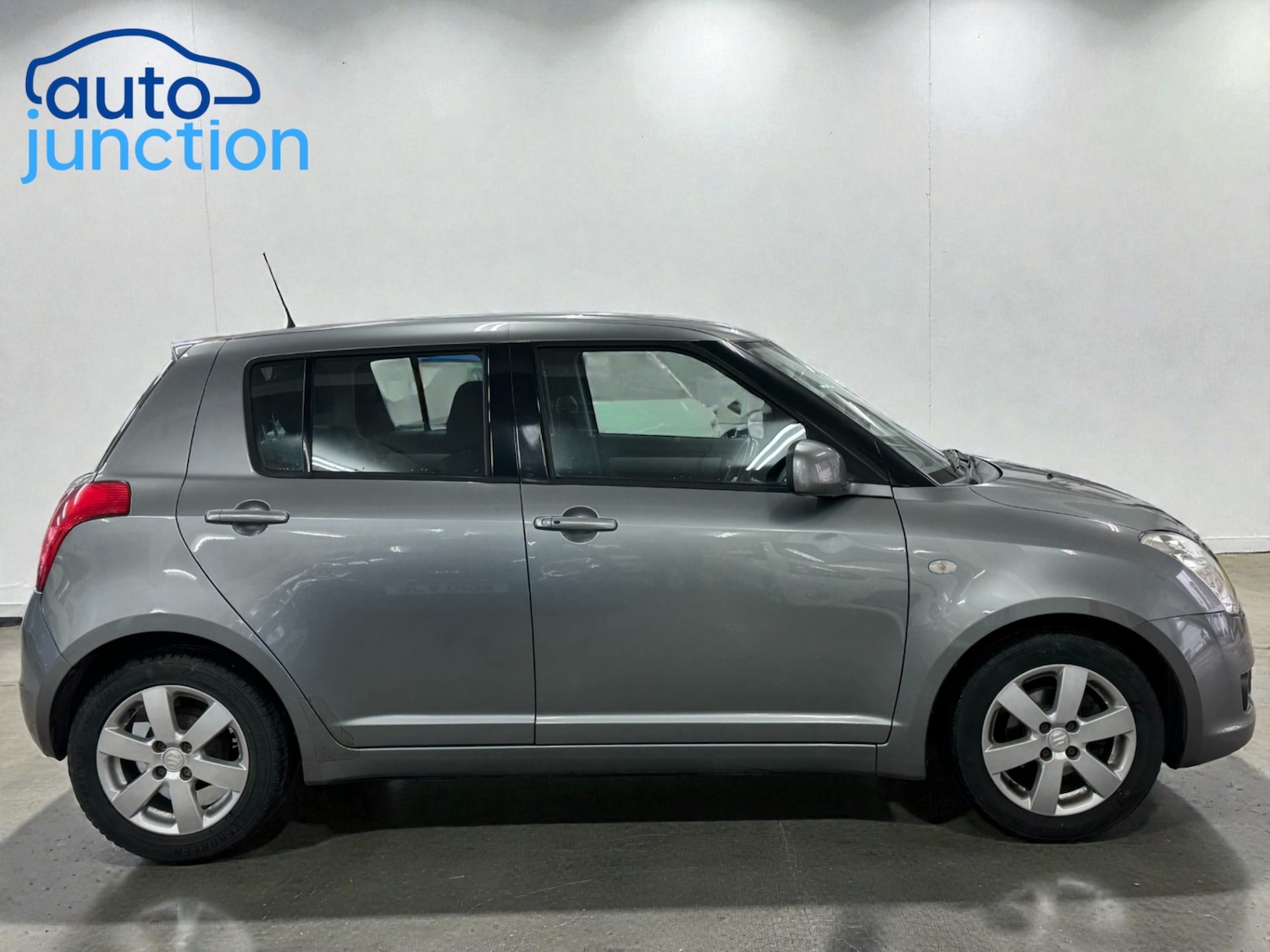 Used Suzuki Swift 2008 for sale - 77337714: Photo 4