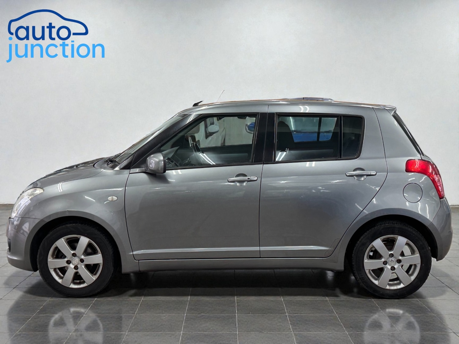 Used Suzuki Swift 2008 for sale - 77337714: Photo 5