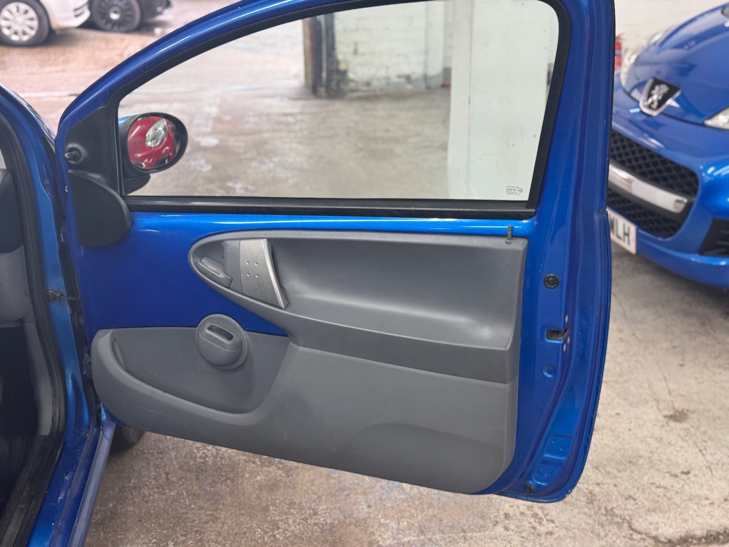 Used Peugeot 107 2009 for sale - 77631296: Photo 13