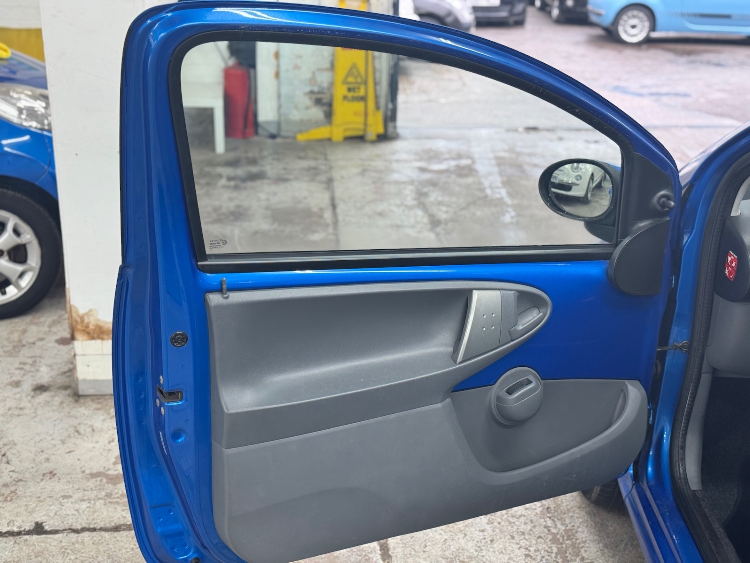 Used Peugeot 107 2009 for sale - 77631296: Photo 14