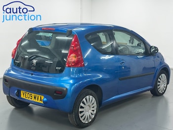 Used Peugeot 107 2009 for sale - 77631296: Photo