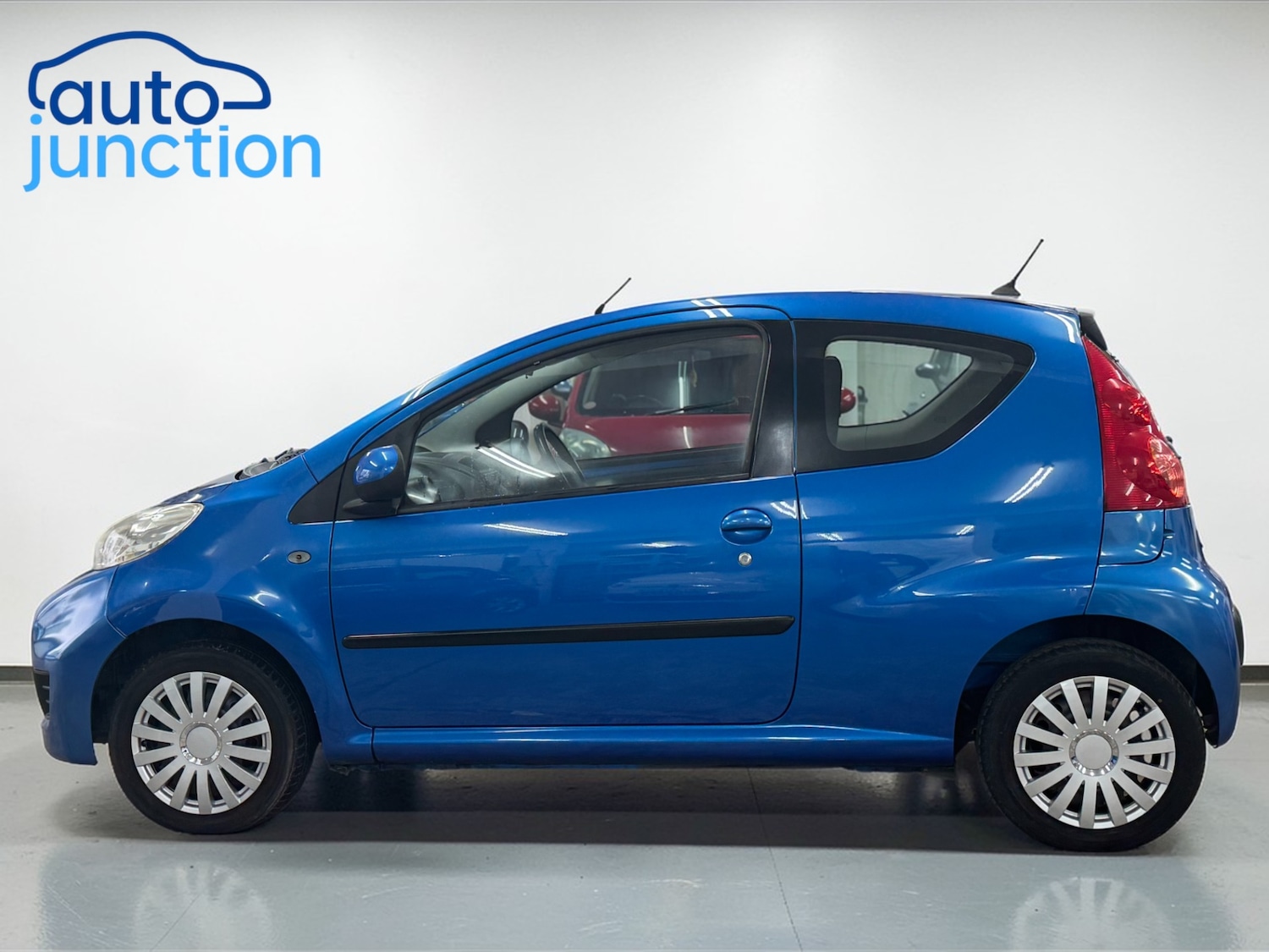Used Peugeot 107 2009 for sale - 77631296: Photo 5