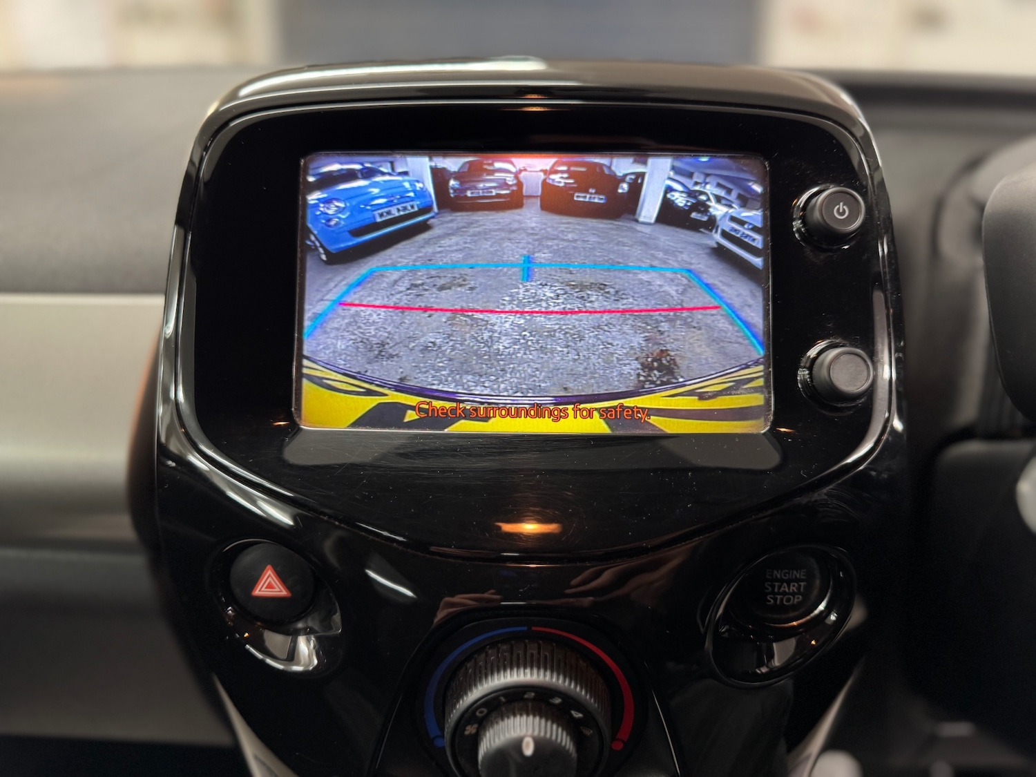 Used Peugeot 108 2014 for sale - 77069262: Photo 9