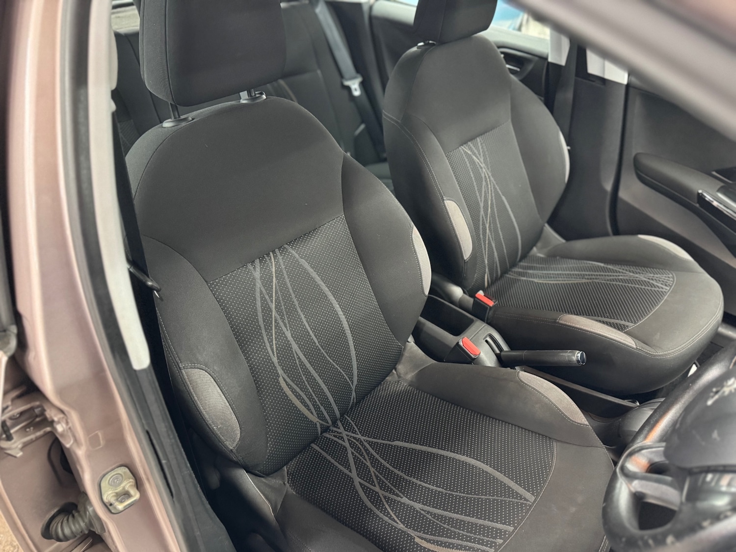 Used Peugeot 208 2013 for sale - 76397265: Photo 12