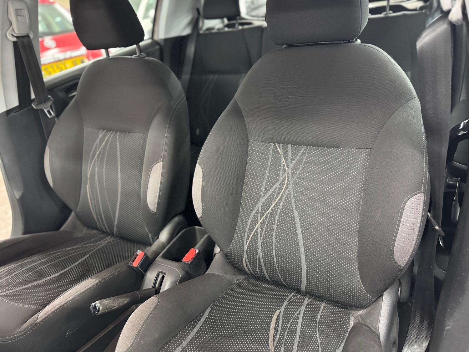 Used Peugeot 208 2013 for sale - 76397265: Photo 13