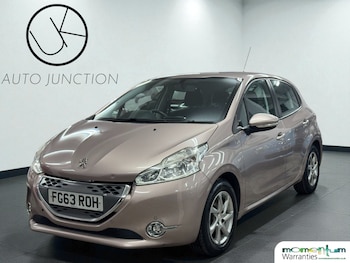 Used Peugeot 208 2013 for sale - 76397265: Photo