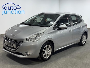 Used Peugeot 208 2013 for sale - 78756263: Photo