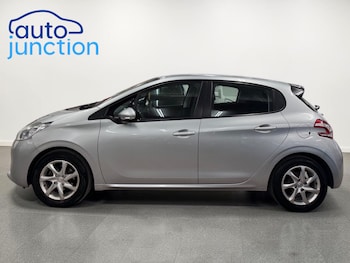 Used Peugeot 208 2013 for sale - 78756263: Photo