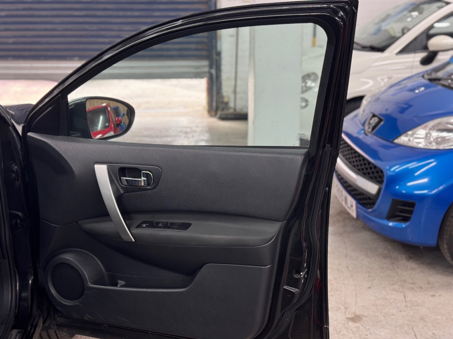 Used Nissan Qashqai 2013 for sale - 77766621: Photo 19