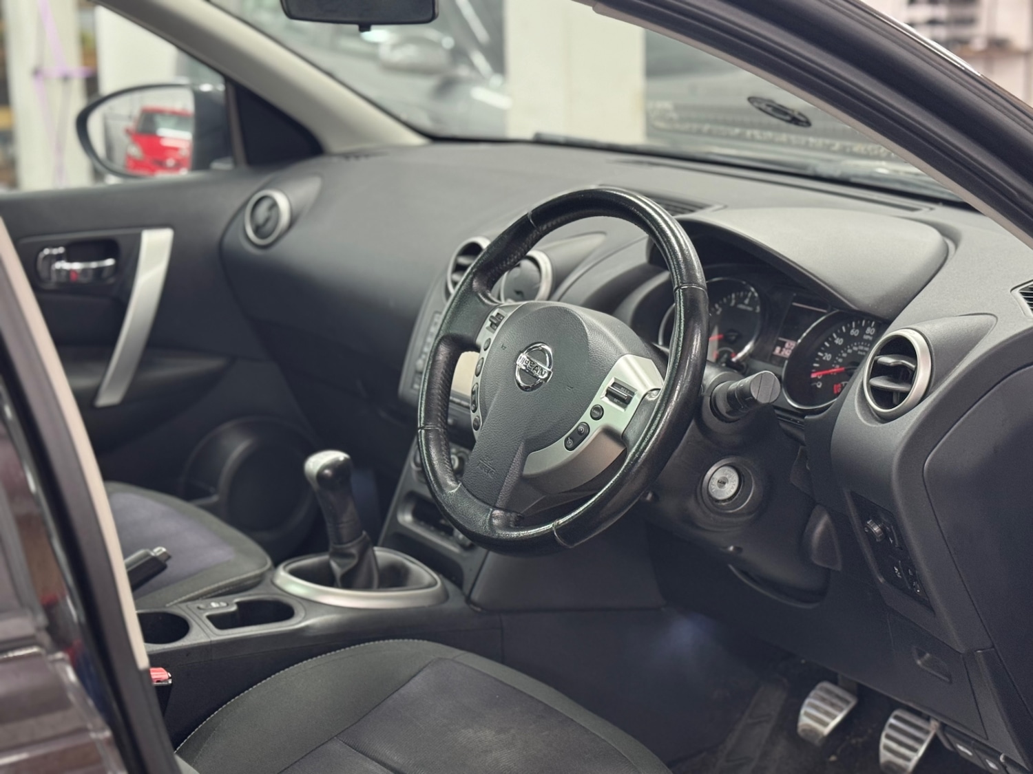 Used Nissan Qashqai 2013 for sale - 77766621: Photo 9