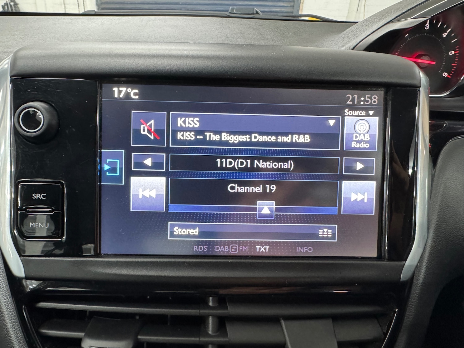 Used Peugeot 208 2015 for sale - 77195507: Photo 11