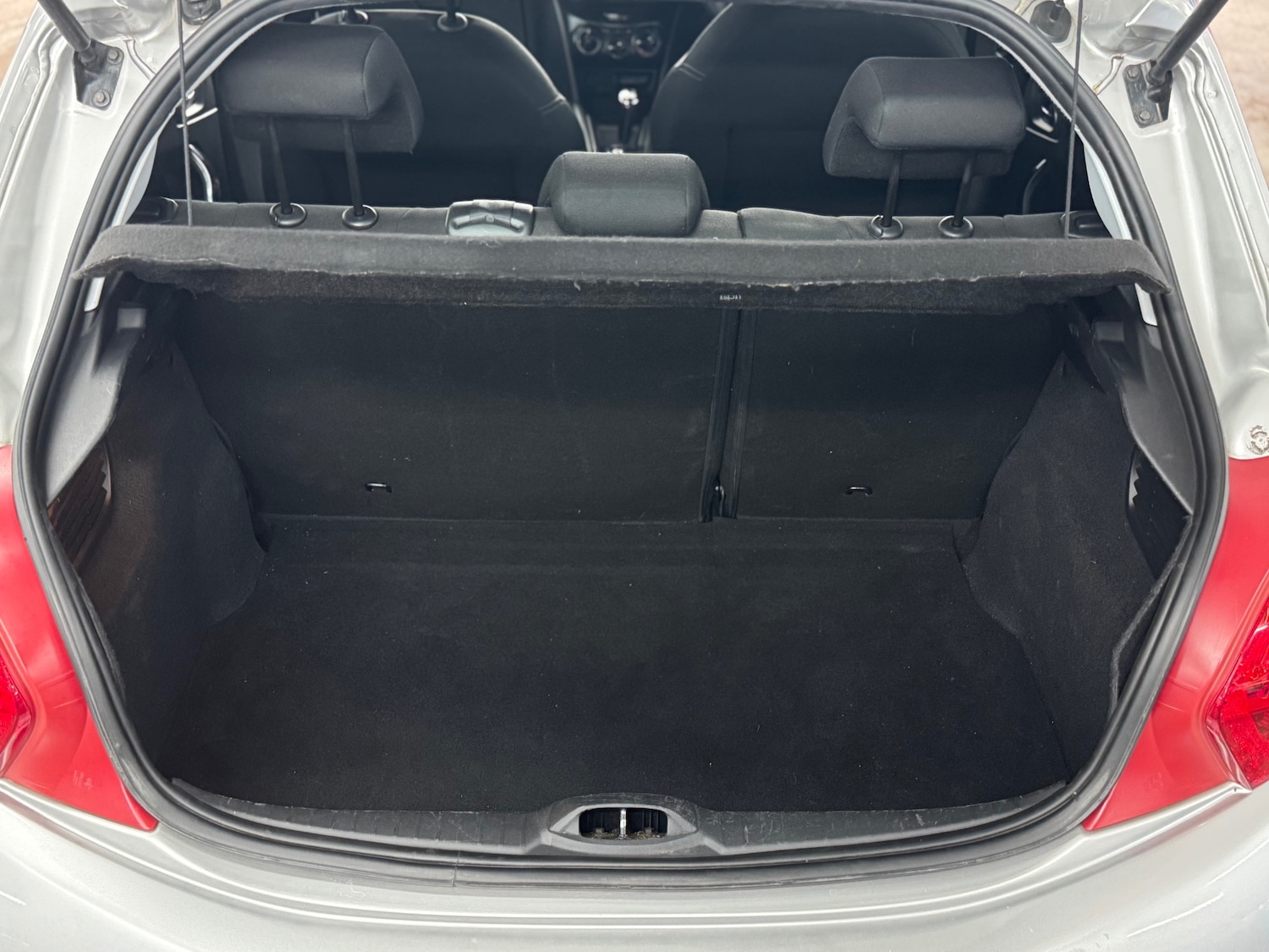 Used Peugeot 208 2015 for sale - 77195507: Photo 23