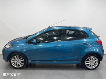 Used Mazda Mazda2 2011 for sale - 79690502: Photo