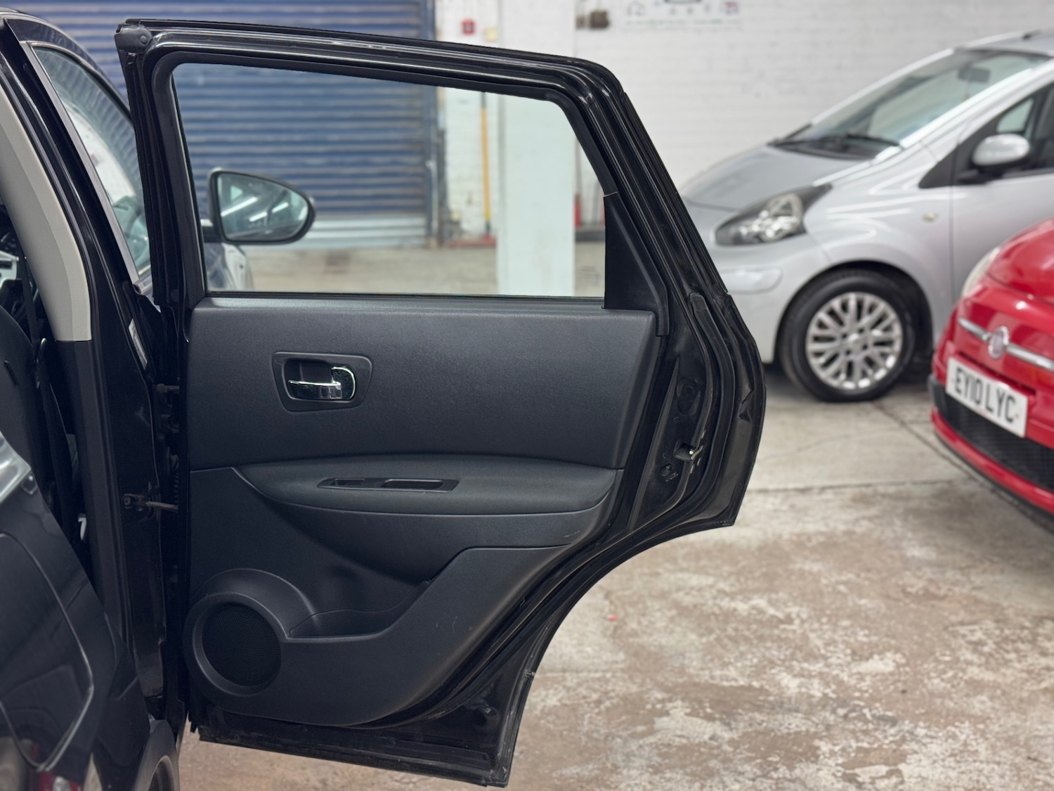 Used Nissan Qashqai 2010 for sale - 77220804: Photo 14