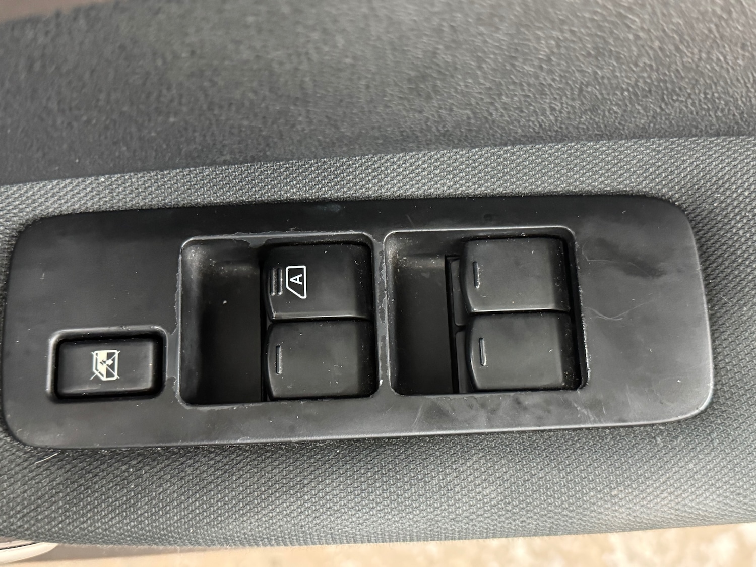 Used Nissan Qashqai 2010 for sale - 77220804: Photo 18