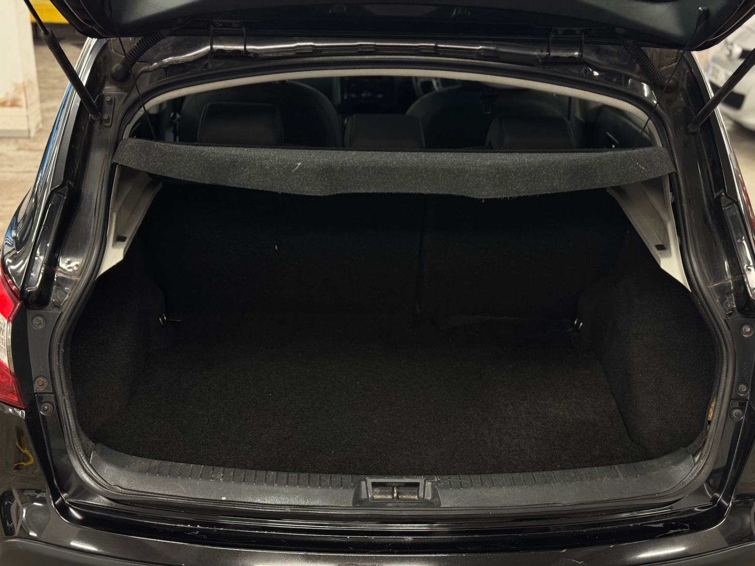 Used Nissan Qashqai 2010 for sale - 77220804: Photo 22