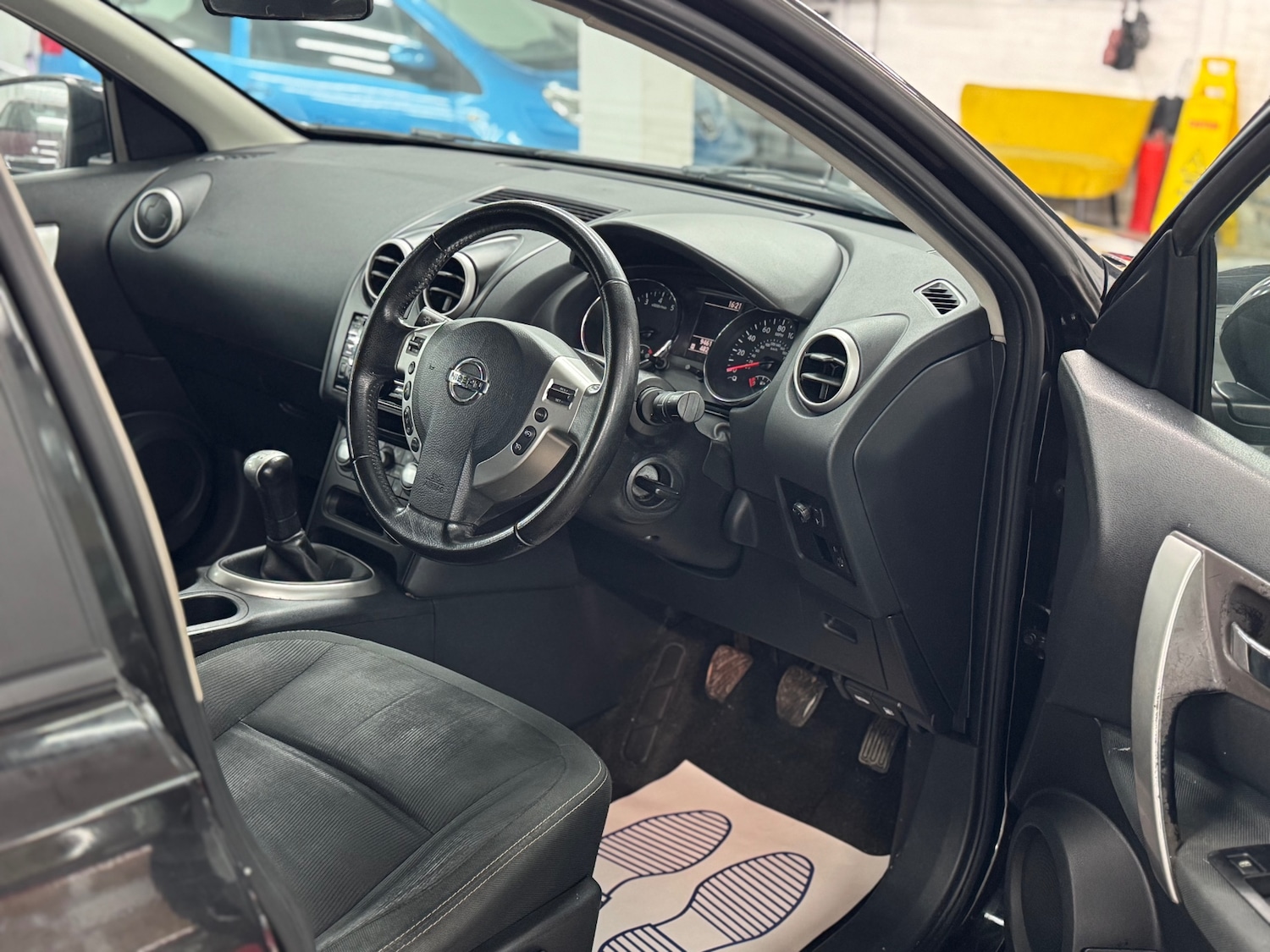 Used Nissan Qashqai 2010 for sale - 77220804: Photo 7