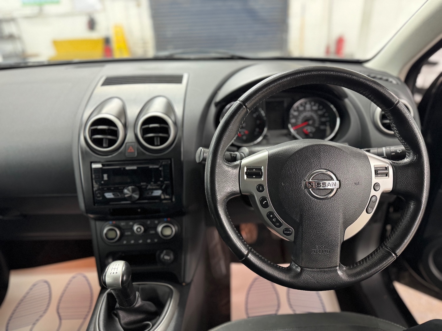 Used Nissan Qashqai 2010 for sale - 77220804: Photo 8