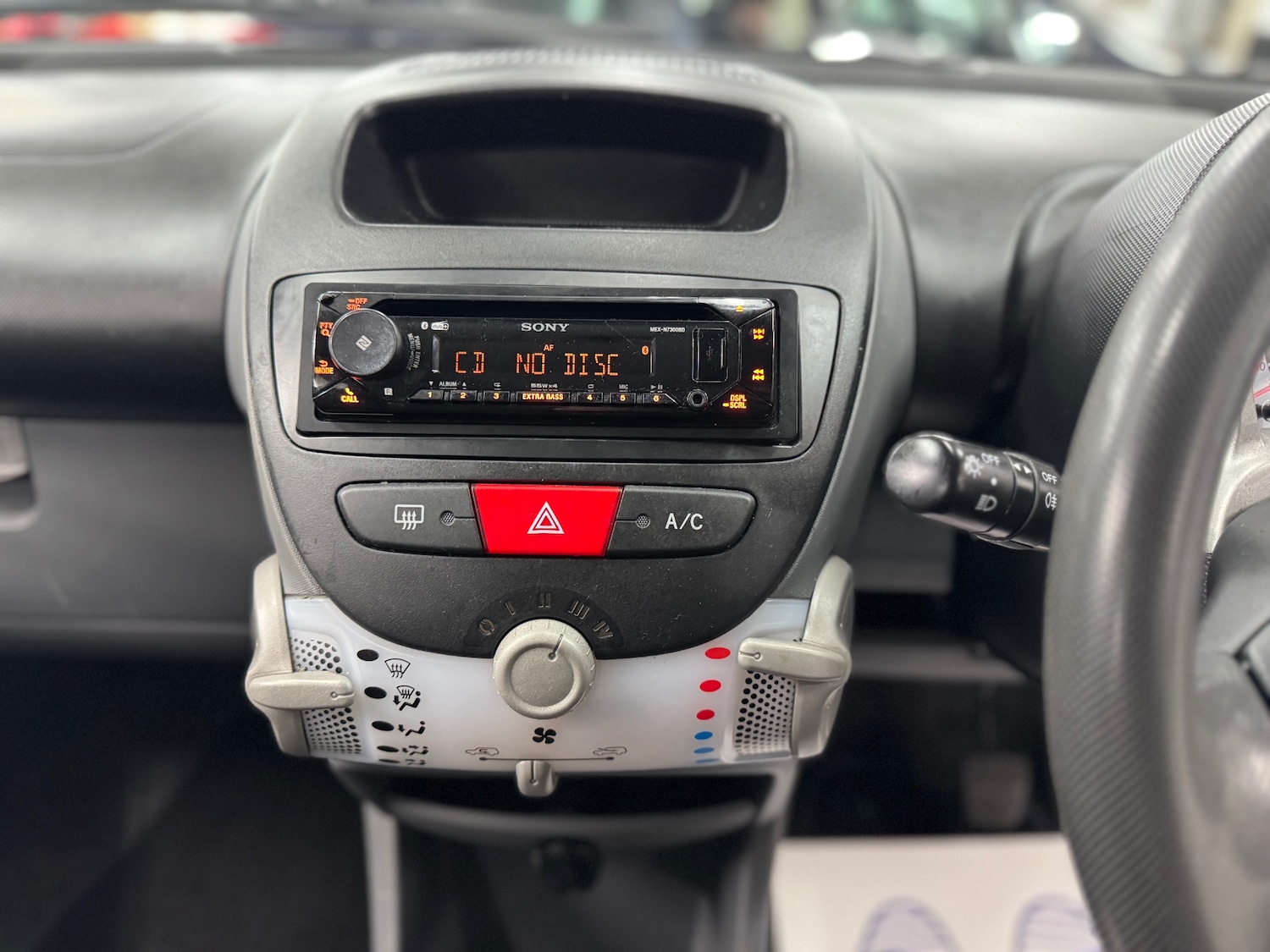 Used Toyota AYGO 2010 for sale - 77742756: Photo 8