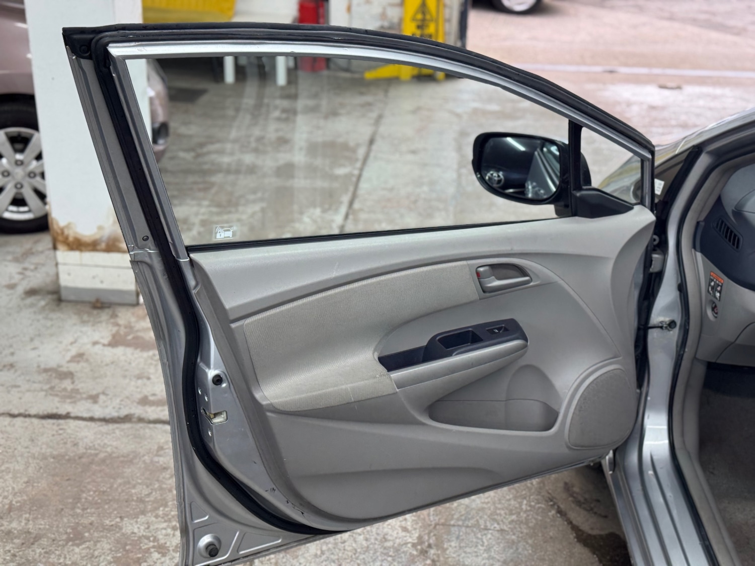 Used Honda Insight 2009 for sale - 77449604: Photo 18