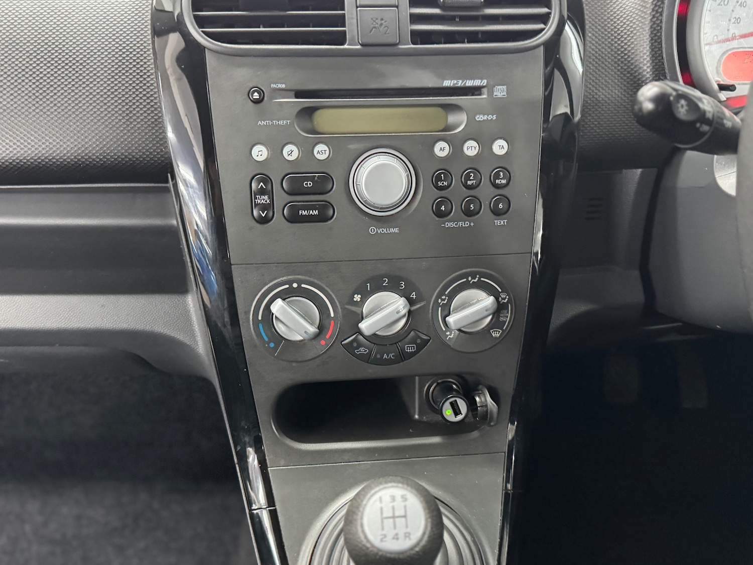 Used Suzuki Splash 2013 for sale - 77656711: Photo 7