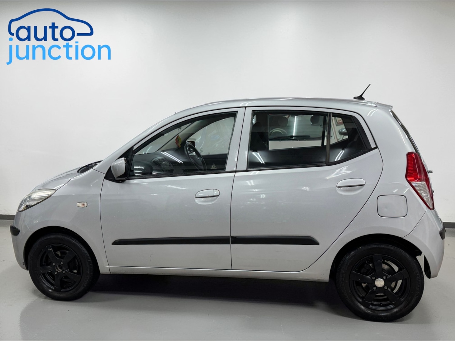 Used Hyundai i10 2009 for sale - 78015215: Photo 5