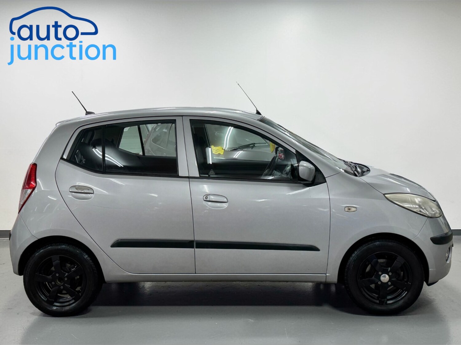 Used Hyundai i10 2009 for sale - 78015215: Photo 6