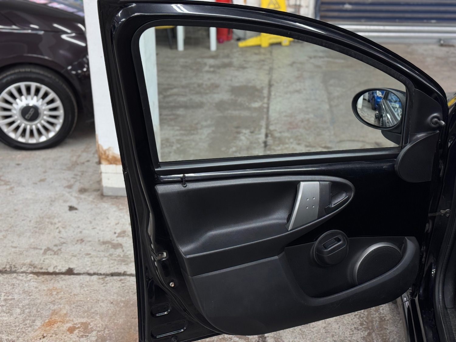 Used Toyota AYGO 2012 for sale - 77954504: Photo 11