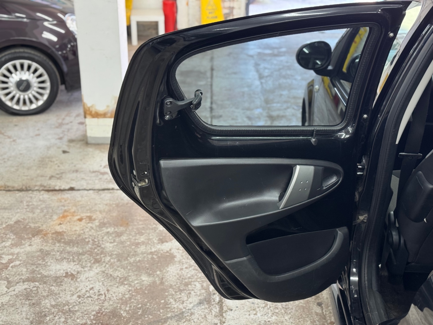 Used Toyota AYGO 2012 for sale - 77954504: Photo 14