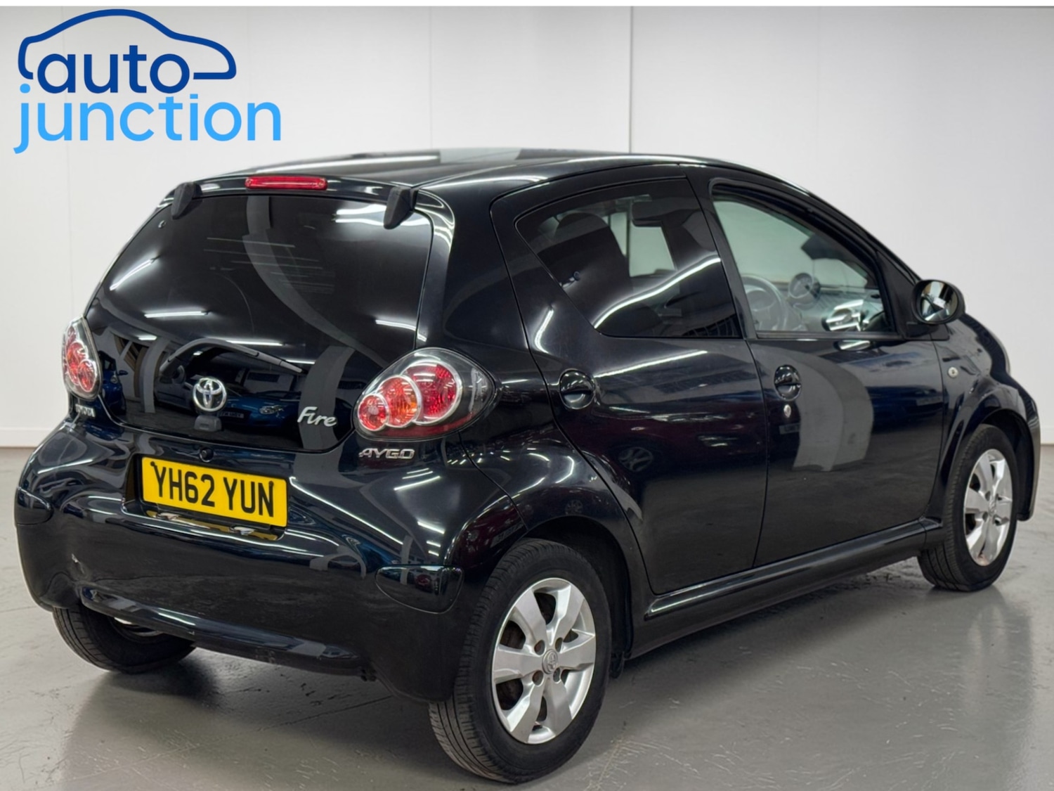 Used Toyota AYGO 2012 for sale - 77954504: Photo 6