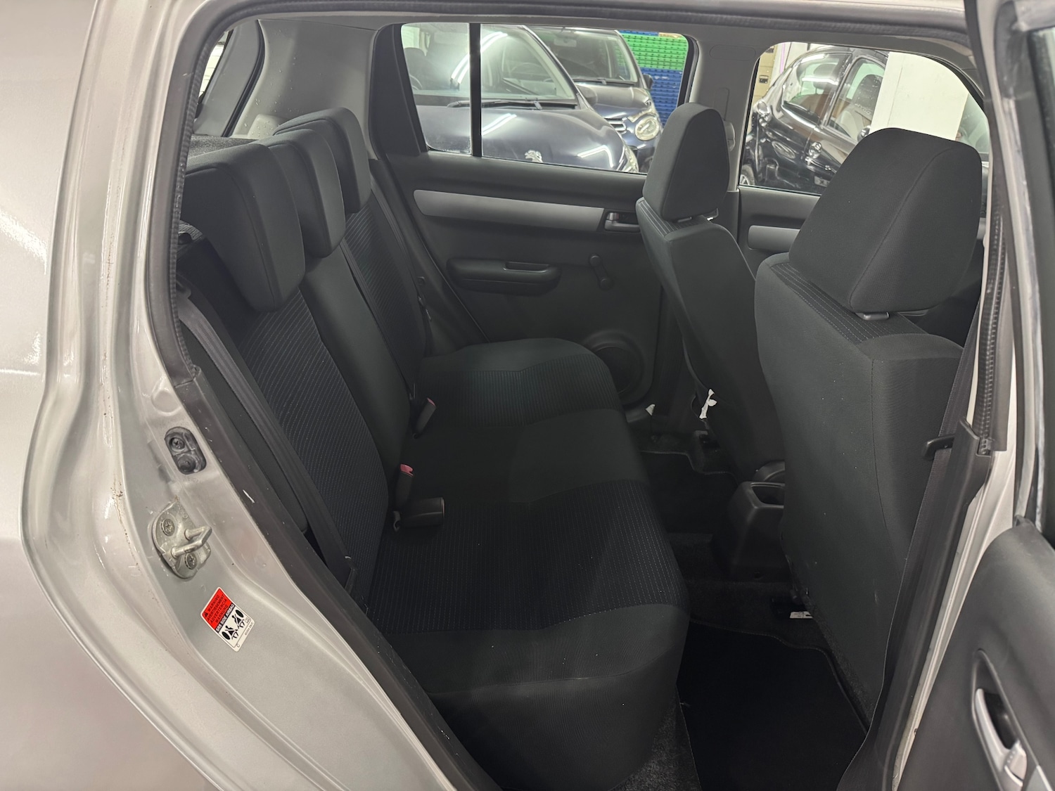 Used Suzuki Swift 2010 for sale - 76922417: Photo 15