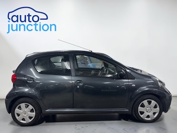 Used Toyota AYGO 2006 for sale - 79043136: Photo