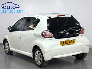 Used Toyota AYGO 2013 for sale - 78351732: Photo