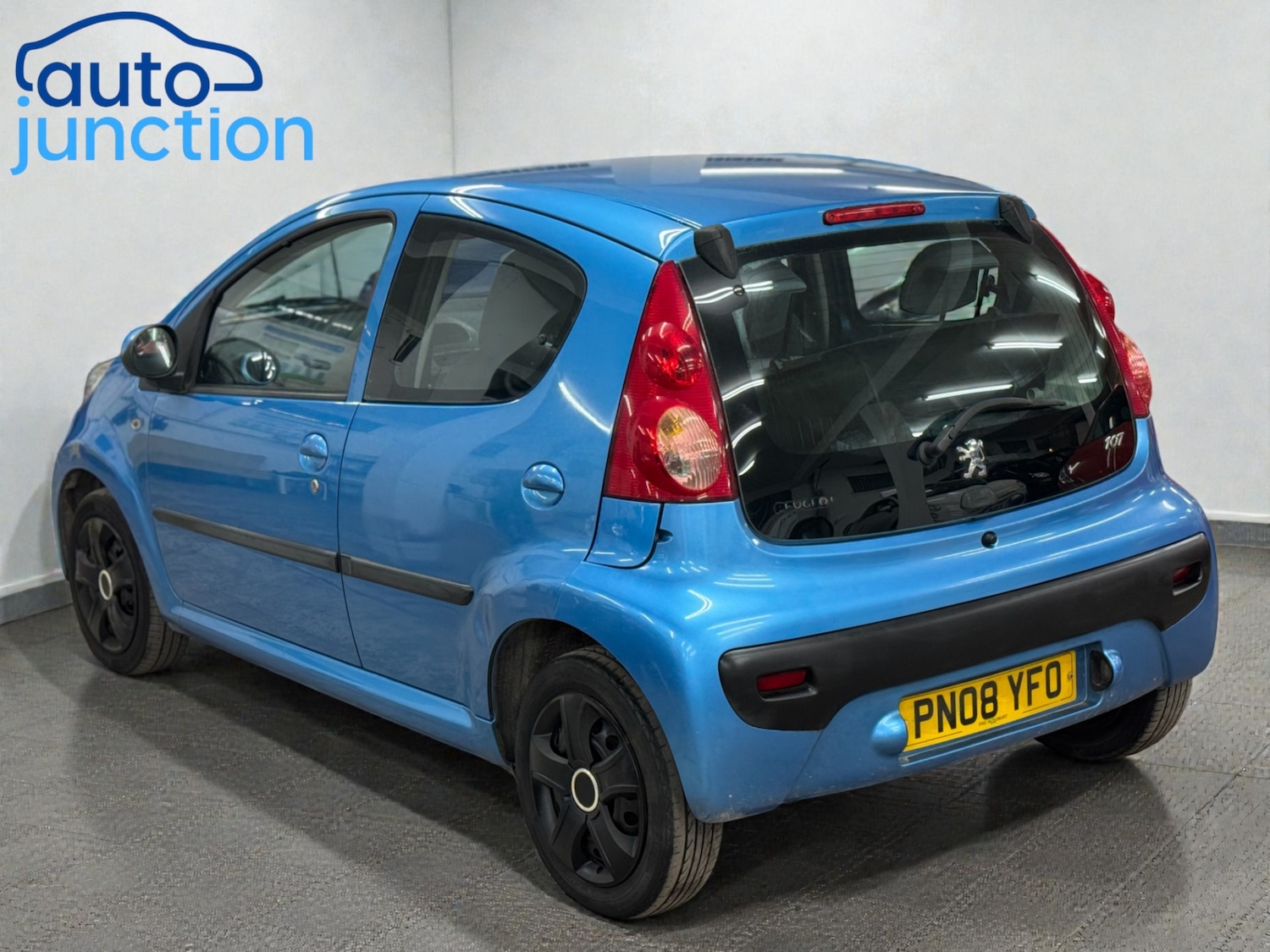 Used Peugeot 107 2008 for sale - 77207358: Photo 4