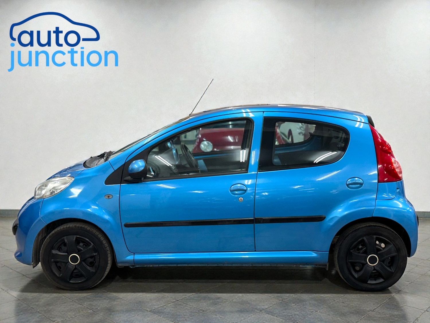 Used Peugeot 107 2008 for sale - 77207358: Photo 5