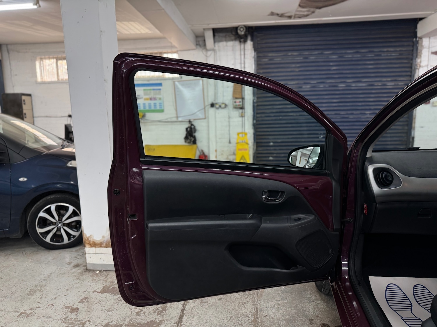 Used Peugeot 108 2014 for sale - 76388023: Photo 19