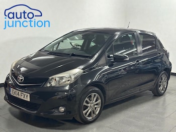 Used Toyota Yaris 2014 for sale - 78737035: Photo