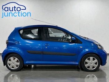 Used Toyota AYGO 2010 for sale - 78595996: Photo