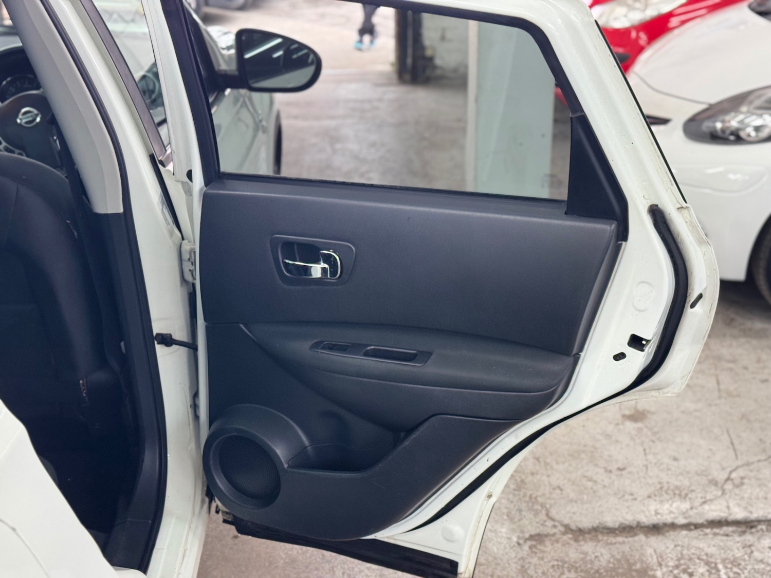 Used Nissan Qashqai 2012 for sale - 77447642: Photo 20