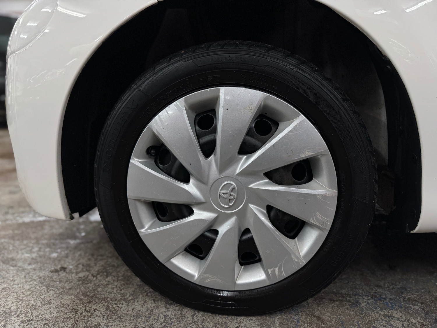 Used Toyota AYGO 2012 for sale - 77630746: Photo 20