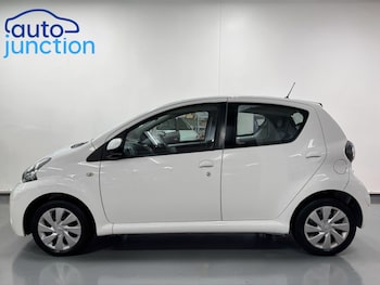 Used Toyota AYGO 2012 for sale - 77630746: Photo