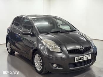 Used Toyota Yaris 2009 for sale - 79690517: Photo