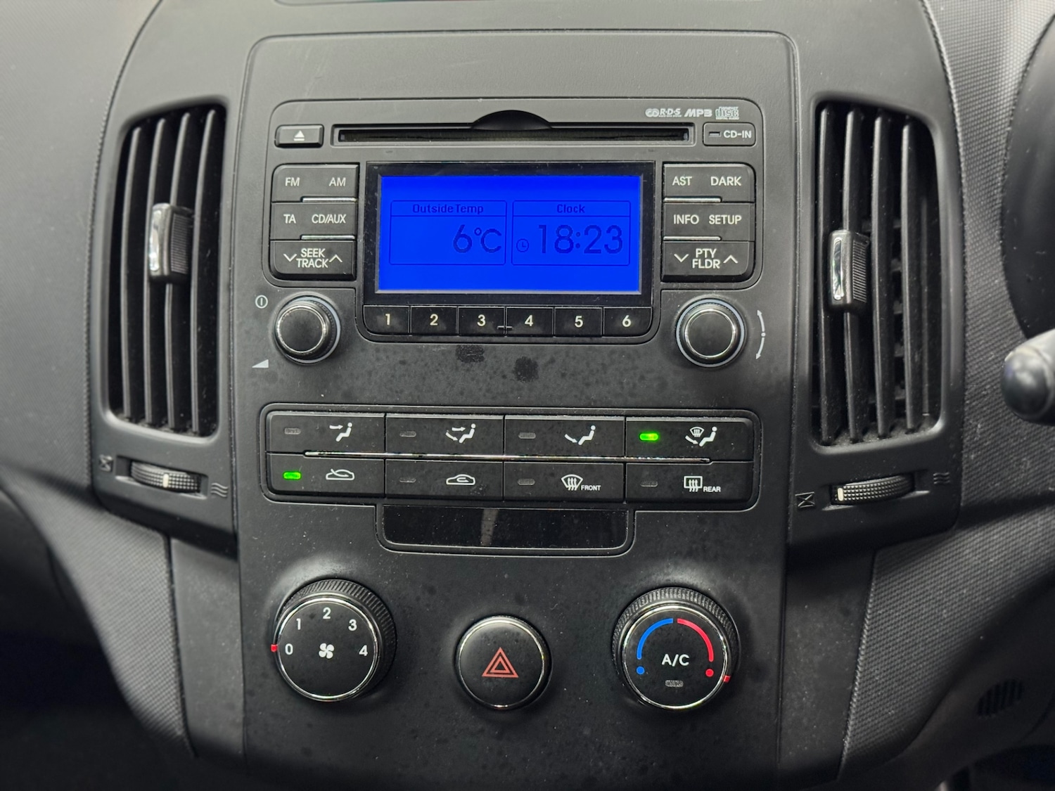 Used Hyundai i30 2010 for sale - 78027519: Photo 8