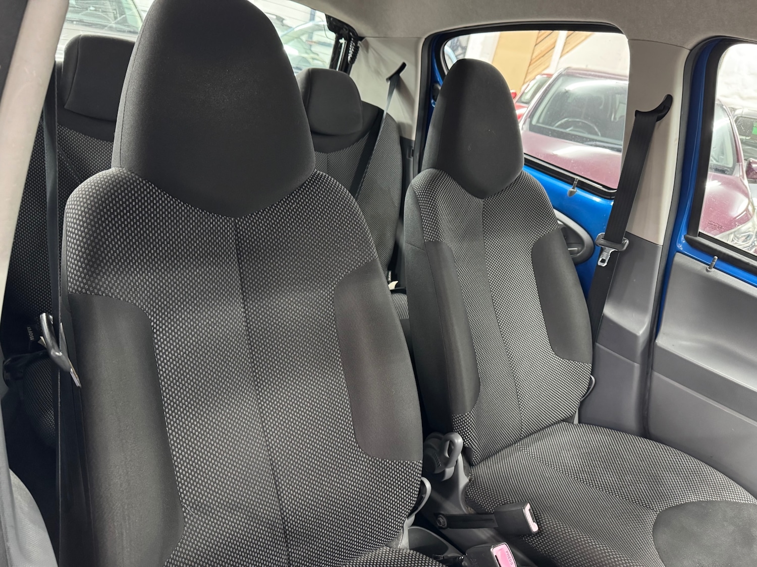 Used Toyota AYGO 2010 for sale - 76388027: Photo 13