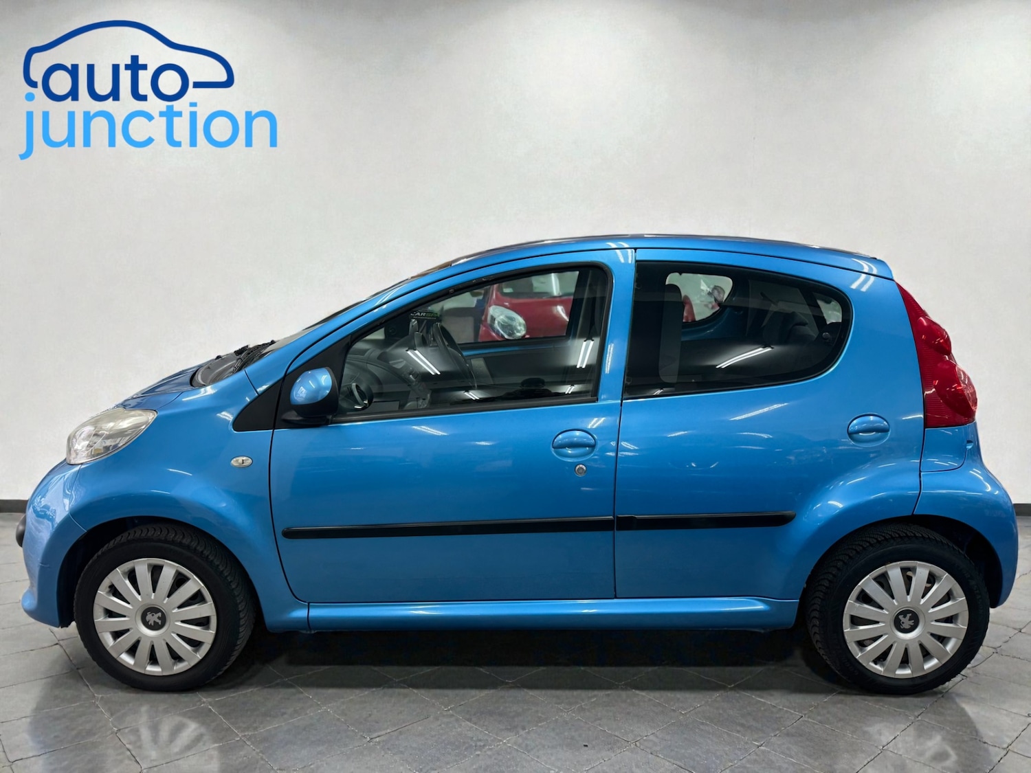 Used Peugeot 107 2008 for sale - 77639642: Photo 4