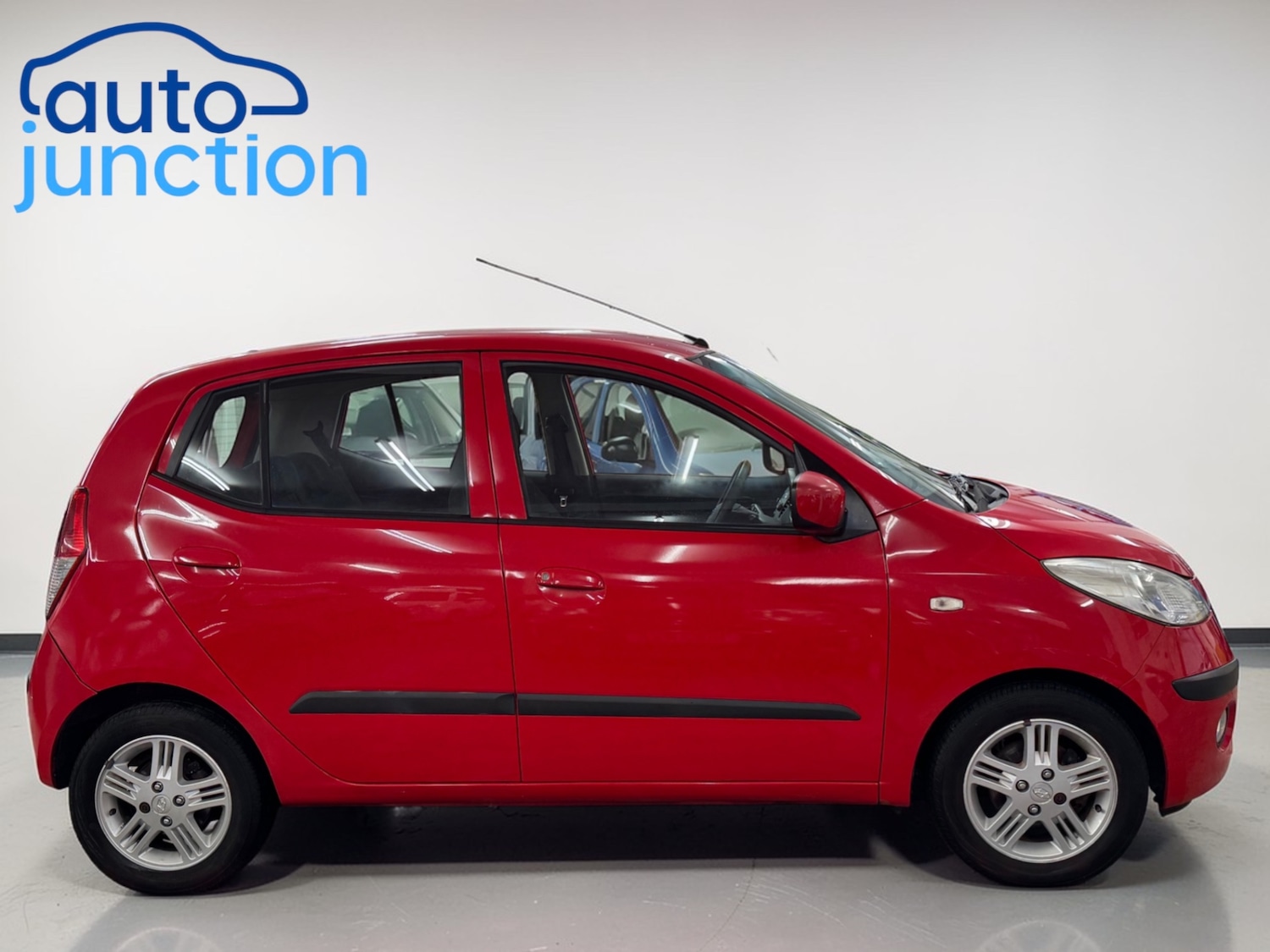 Used Hyundai i10 2009 for sale - 77687735: Photo 5