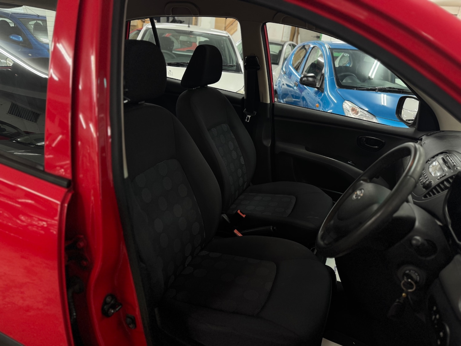 Used Hyundai i10 2009 for sale - 77687735: Photo 8