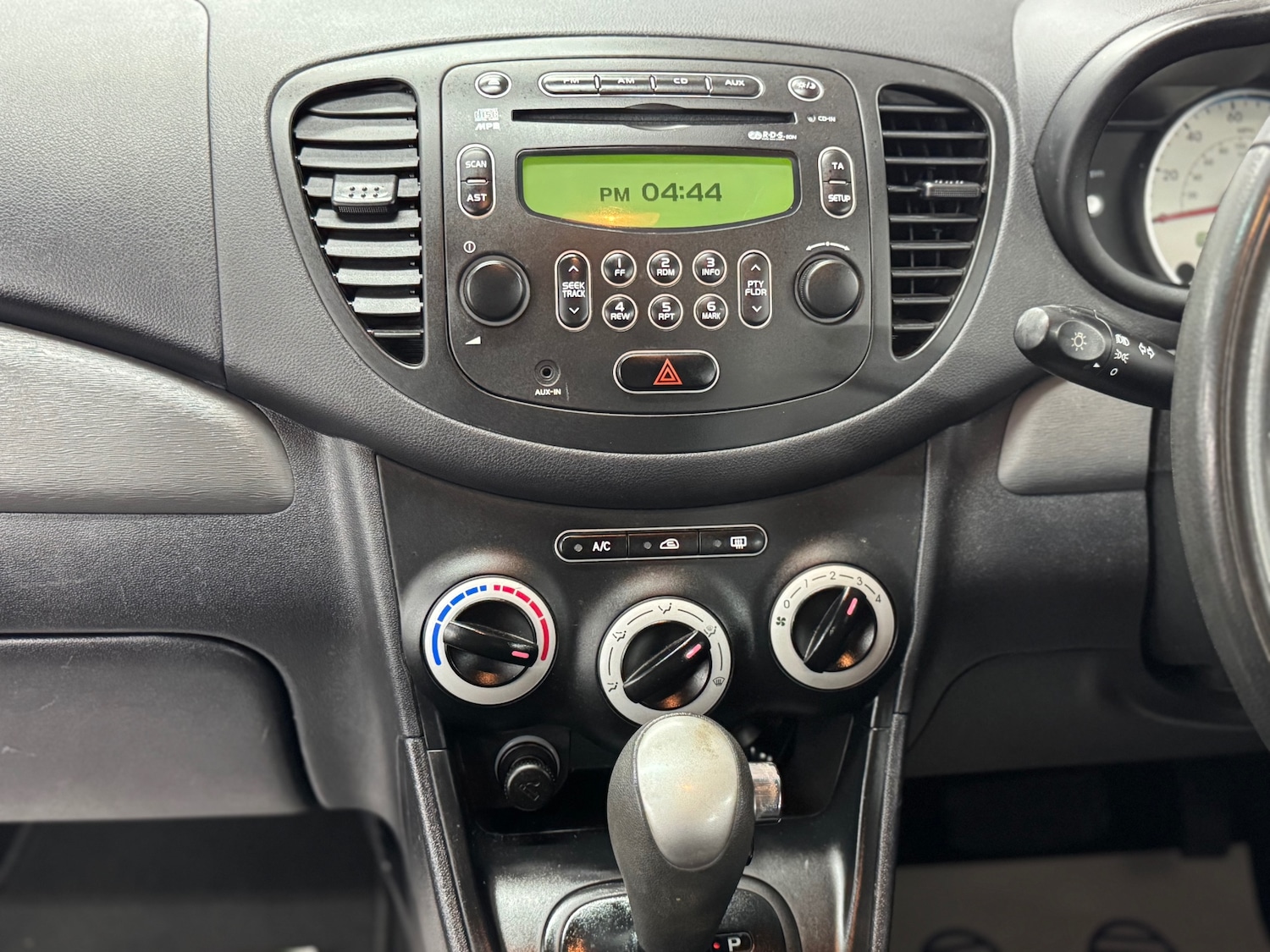 Used Hyundai i10 2009 for sale - 77687735: Photo 9