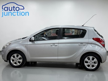 Used Hyundai i20 2009 for sale - 77962353: Photo