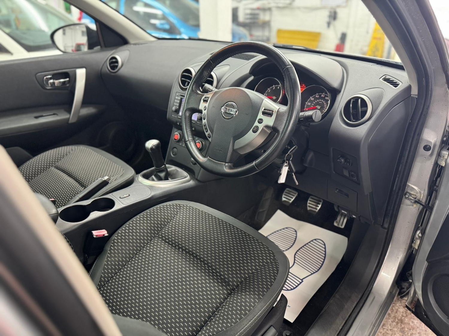 Used Nissan Qashqai 2009 for sale - 77730008: Photo 13